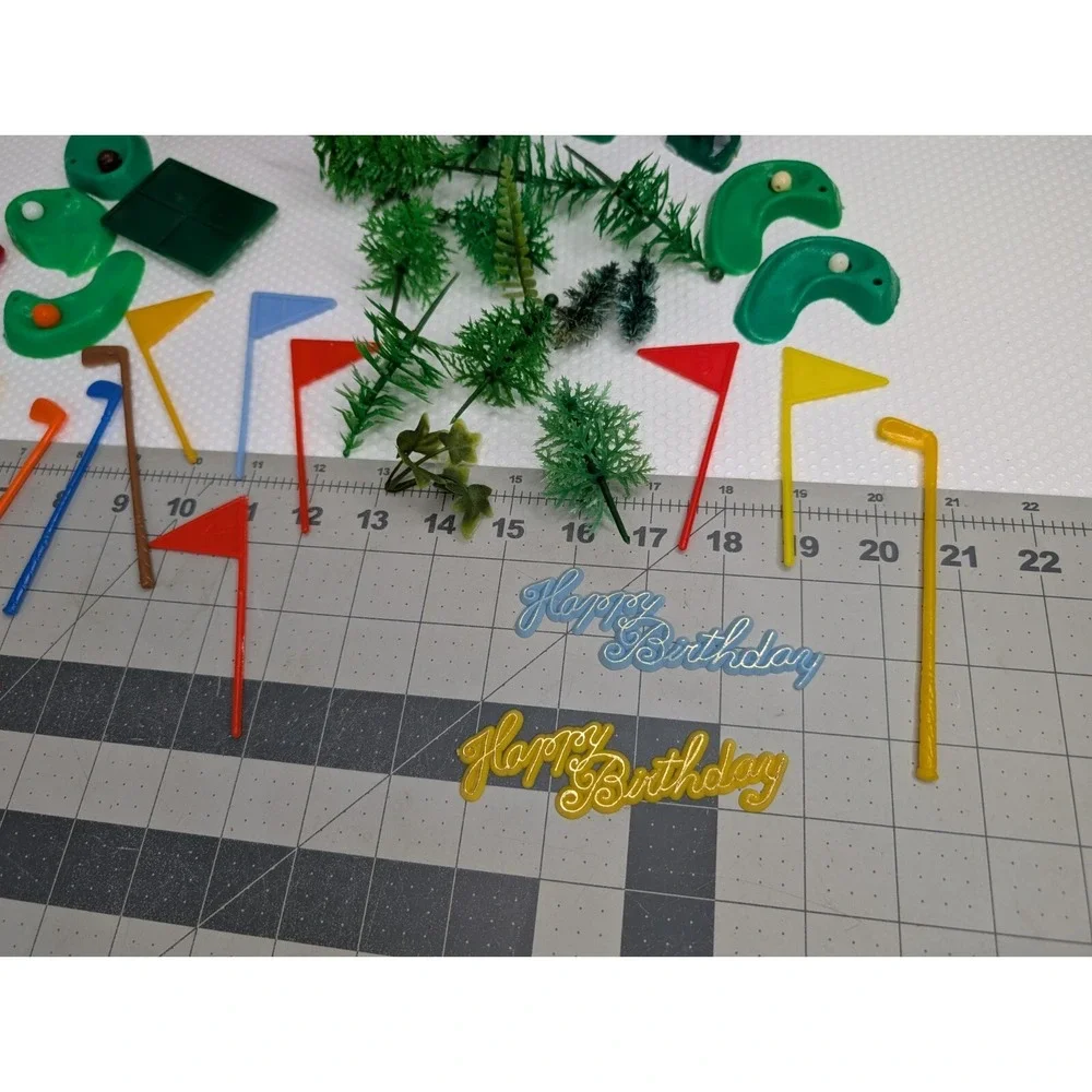 Plastic Golfer Golf Clubs Flags Greens Vintage Lot Cake Toppers